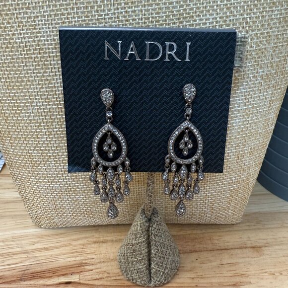 Nadri Silver-Tone Crystal Chandelier Earrings With Teardrop Design & Dangling - Picture 8 of 8